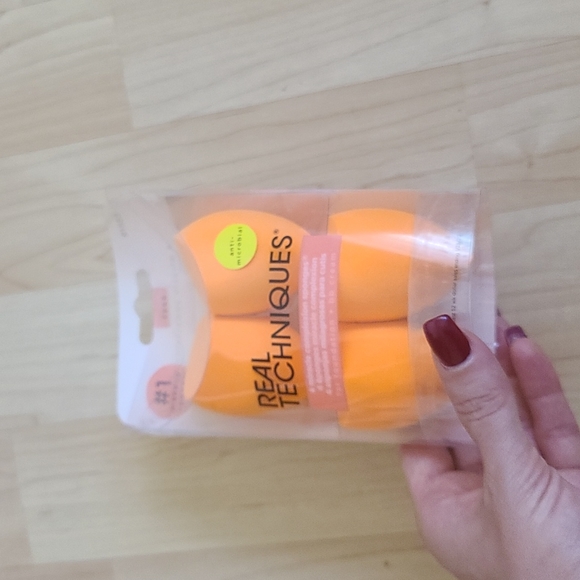 Real TechniquesMiracle Complexion Makeup Blending Sponges4.0ea - Picture 5 of 5